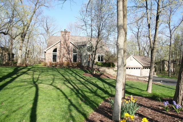 18 Wooden Bridge Dr., Yorkville, IL 60560