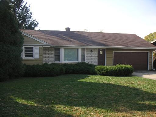 2611 E State St., Rockford, IL 61108