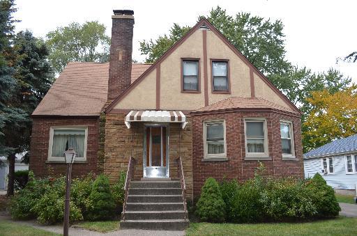 936 Hirsch Blvd., Calumet City, IL 60409