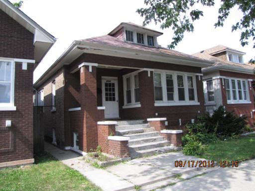 5924 S Richmond St., Chicago, IL 60629