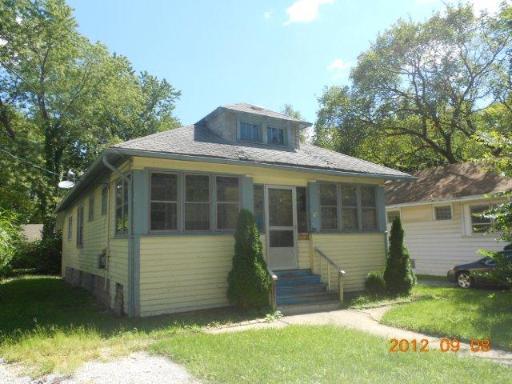 18113 Loomis Ave., Homewood, IL 60430