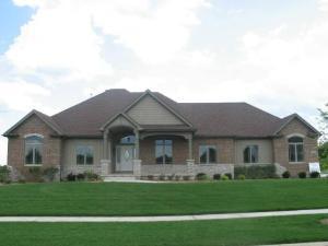 5836 Whitetail Ridge Dr., Yorkville, IL 60560