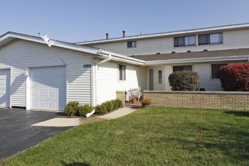 1080 Woonsocket Ct., Schaumburg, IL 60193