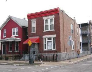 3459 W Walnut St., Chicago, IL 60624