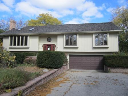 21 Sequoia Rd., Hawthorn Woods, IL 60047