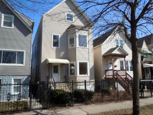 3837 N Whipple St., Chicago, IL 60618
