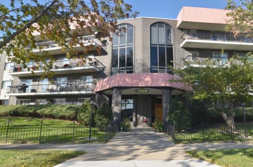 4840 Foster St. #301, Skokie, IL 60077
