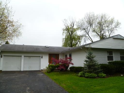 840 Essington Ln., Buffalo Grove, IL 60089