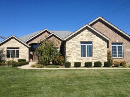 8844 Port Washington Dr., Frankfort, IL 60423