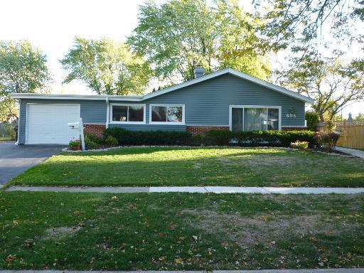 695 Perry Ln., Hoffman Estates, IL 60169