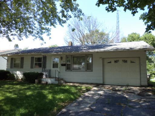 527 Ball Ave., Dekalb, IL 60115