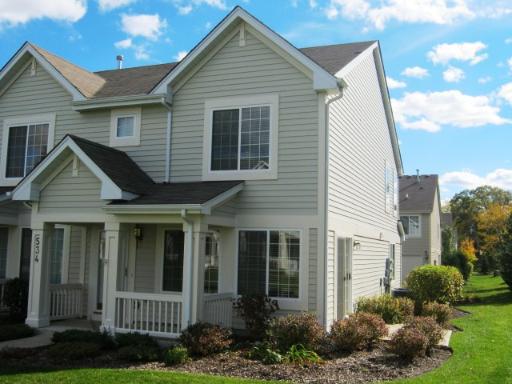 534 Blue Springs Dr., Fox Lake, IL 60020