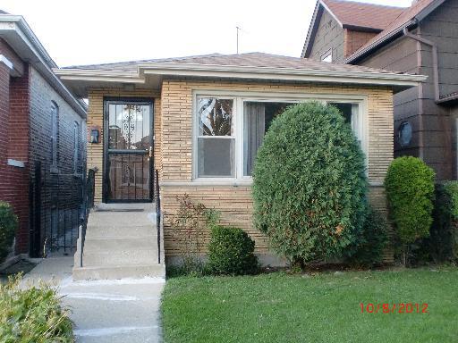 3544 W 66th St., Chicago, IL 60629