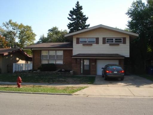15641 Woodlawn East Ave., South Holland, IL 60473