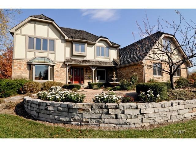 7 North Tr., Hawthorn Woods, IL 60047