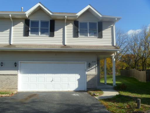 209 Lorien Ave., East Dundee, IL 60118