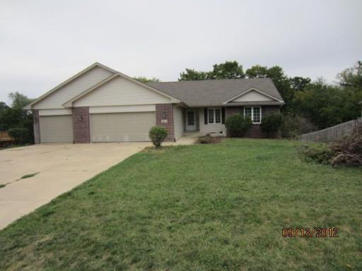 6435 Cherokee Hills, Rockford, IL 61109