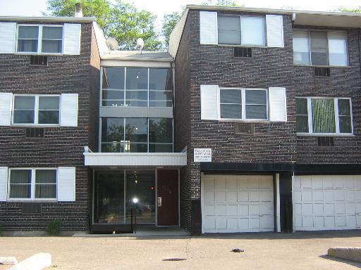 8720 Skokie Blvd. #2DN, Skokie, IL 60077