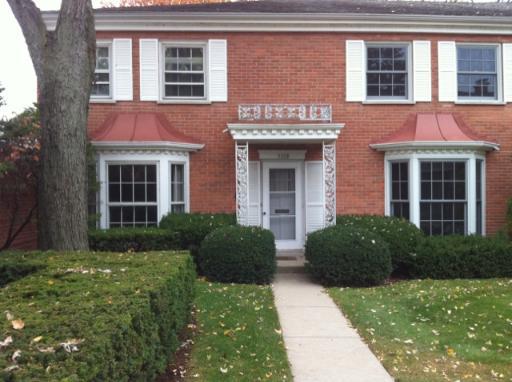 339 Greenleaf Ave. #D, Wilmette, IL 60091