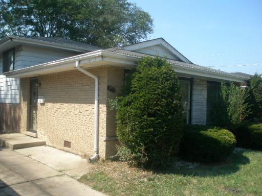742 E 146th St., Dolton, IL 60419