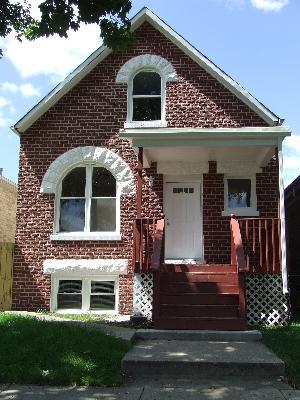 2238 N Laporte Ave., Chicago, IL 60639