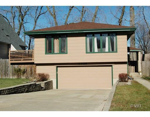 3708 Rywick Ct., Rolling Meadows, IL 60008