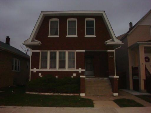 5032 W Berenice Ave., Chicago, IL 60641