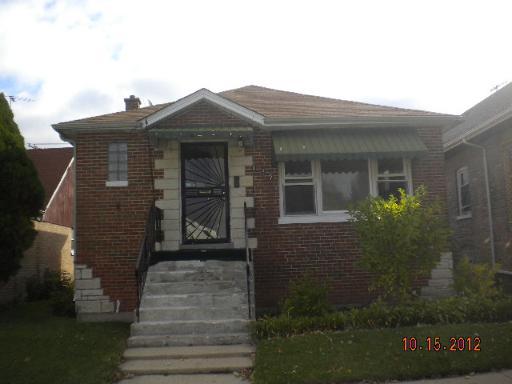 157 23rd Ave., Bellwood, IL 60104