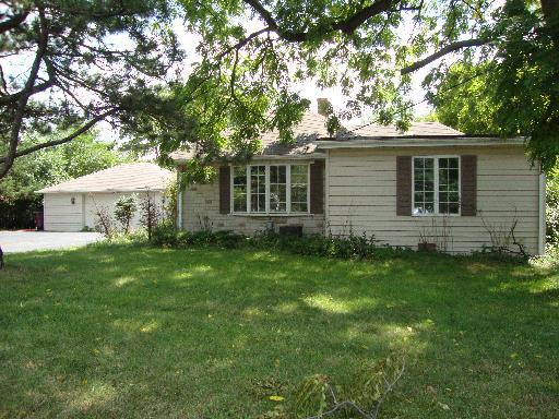 808 E Liberty St., Wauconda, IL 60084