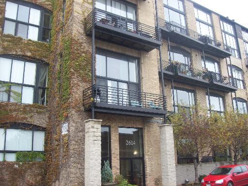 2614 N Clybourn Ave. #404, Chicago, IL 60614