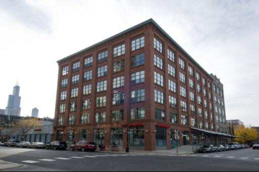 1017 W Washington Blvd. #5C, Chicago, IL 60607