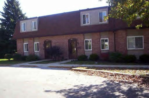 1119 S Curtis  E-50, Kankakee, IL 60901