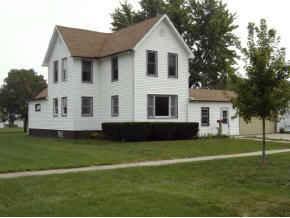 245 W Chestnut, Paxton, IL 60957