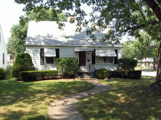 1399 NW Circle Dr., Kankakee, IL 60901