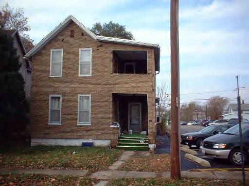 231 S 5th Ave., Kankakee, IL 60901