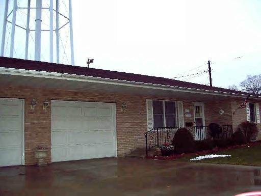 302 E Oak, Watseka, IL 60970