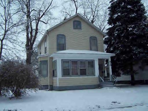 810 S Lincoln Ave., Kankakee, IL 60901