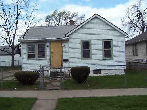 881 S Dearborn, Kankakee, IL 60901