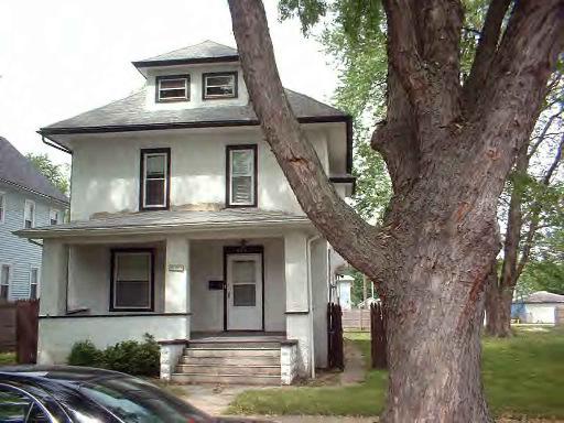 533 S Elm Ave., Kankakee, IL 60901