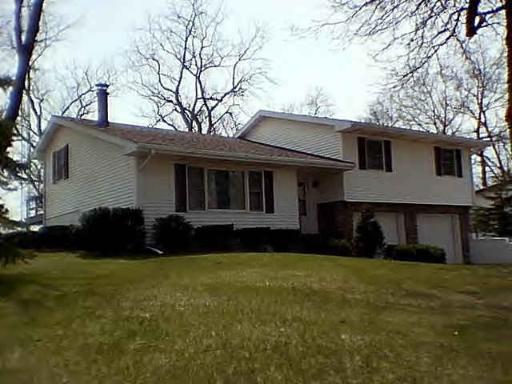 11102 W 4000 N Rd., Bonfield, IL 60913