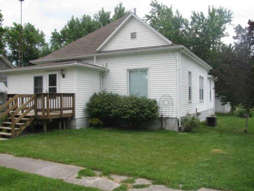 207 W Green, Roberts, IL 60962