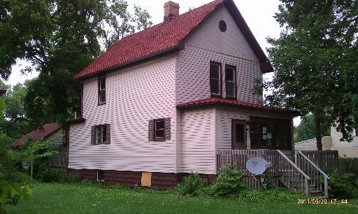 115 W Cross St., Piper City, IL 60959