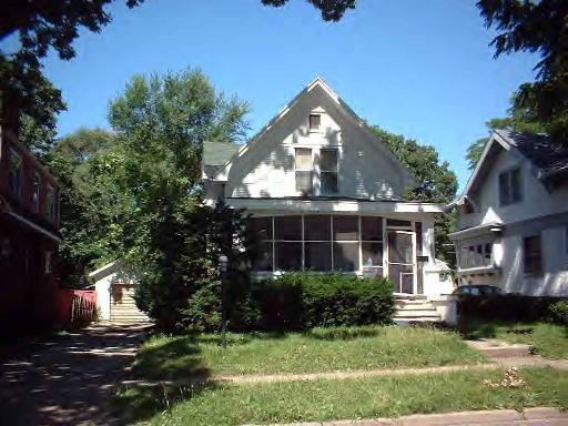 1111 S Osborn Ave., Kankakee, IL 60901
