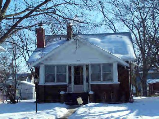 666 S Rosewood Ave., Kankakee, IL 60901