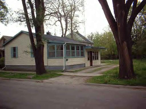 290 S Fairmont Av, Kankakee, IL 60901