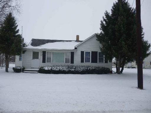 712 2nd, Gilman, IL 60938
