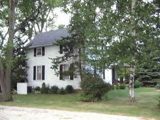 209 W 3rd St North, Clarence, IL 60960