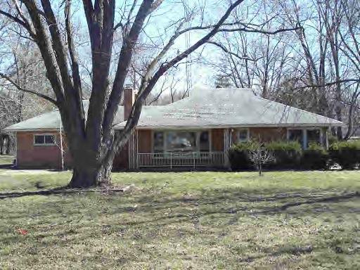 524 N Eagle Island Rd., Kankakee, IL 60901
