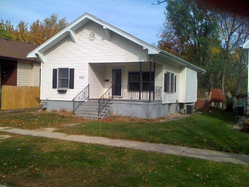 373 W Hawkins, Kankakee, IL 60901