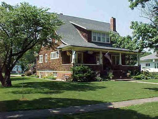 214 E Vine, Piper City, IL 60959